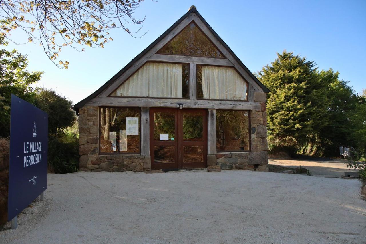 Camping Maeva Respire Le Village Perrosien Exterior foto